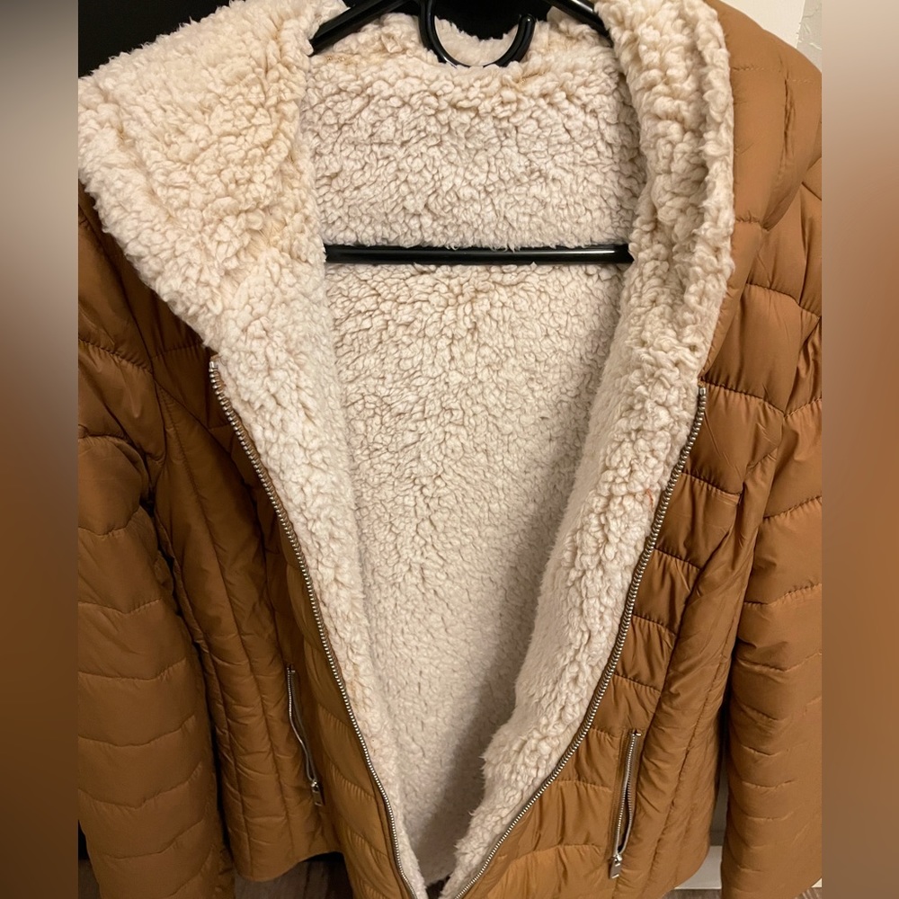 Puffer Jacket - Picture 3 of 4